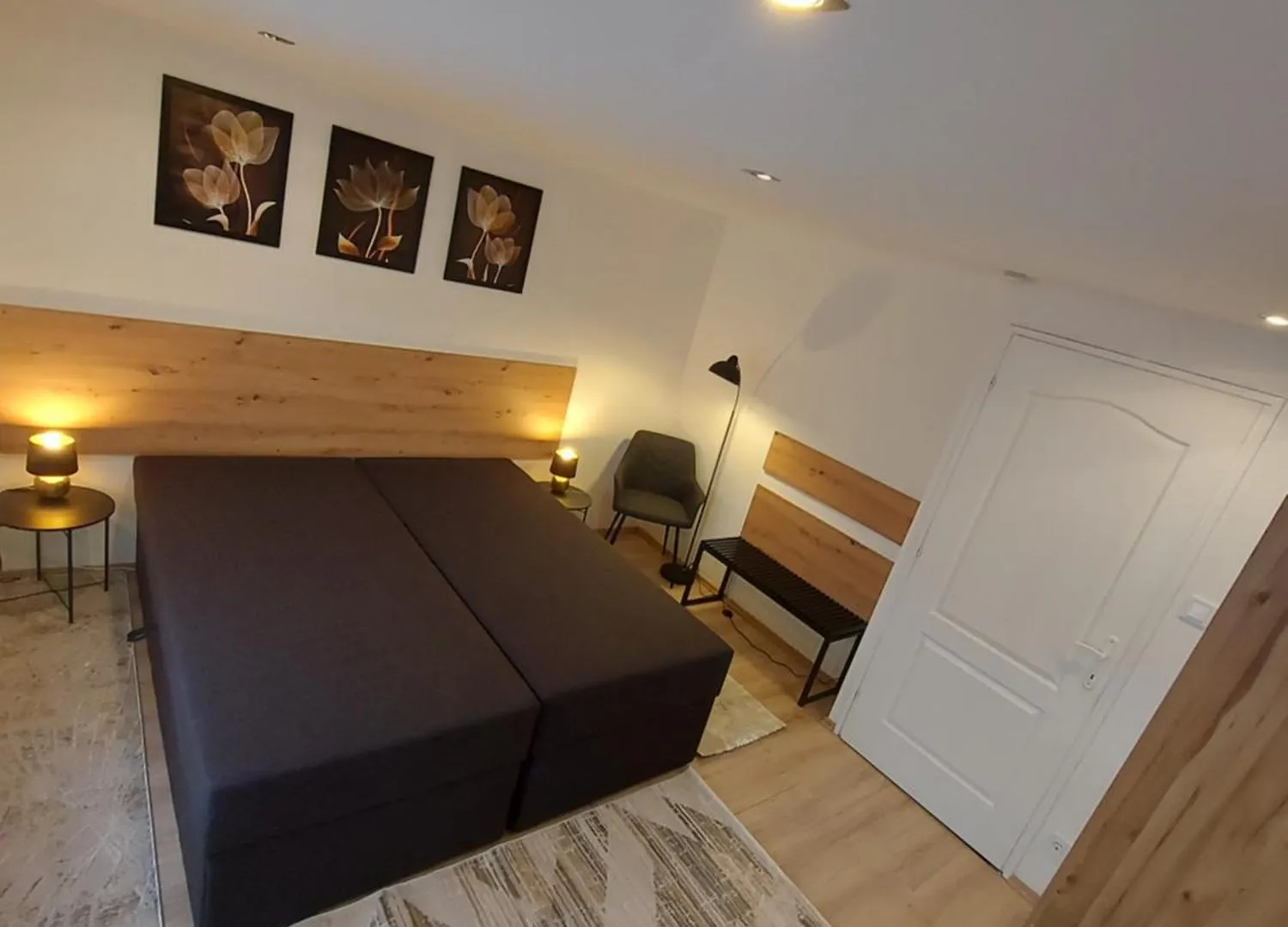 Nani Apartman Vecses 0*,